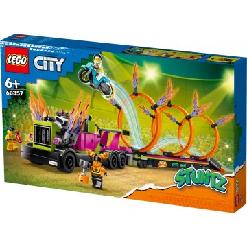 LEGO CITY 60357 Wyzwanie...